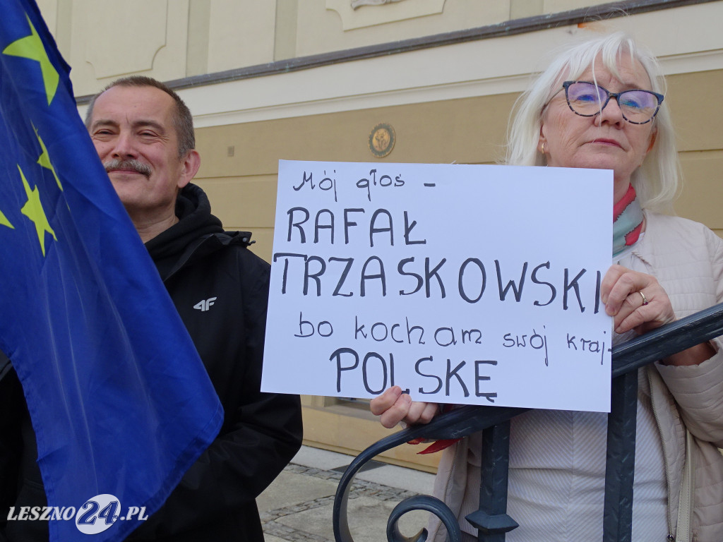 Wiec poparcia dla Rafała Trzaskowskiego w Lesznie