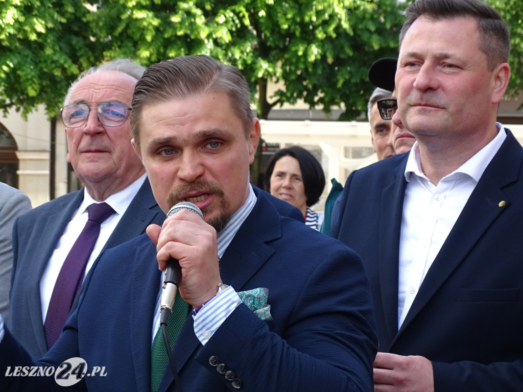 Wiec poparcia dla Rafała Trzaskowskiego w Lesznie