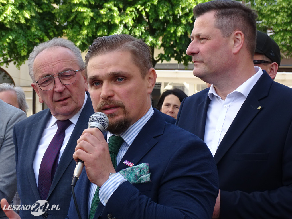 Wiec poparcia dla Rafała Trzaskowskiego w Lesznie