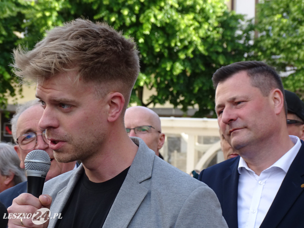 Wiec poparcia dla Rafała Trzaskowskiego w Lesznie