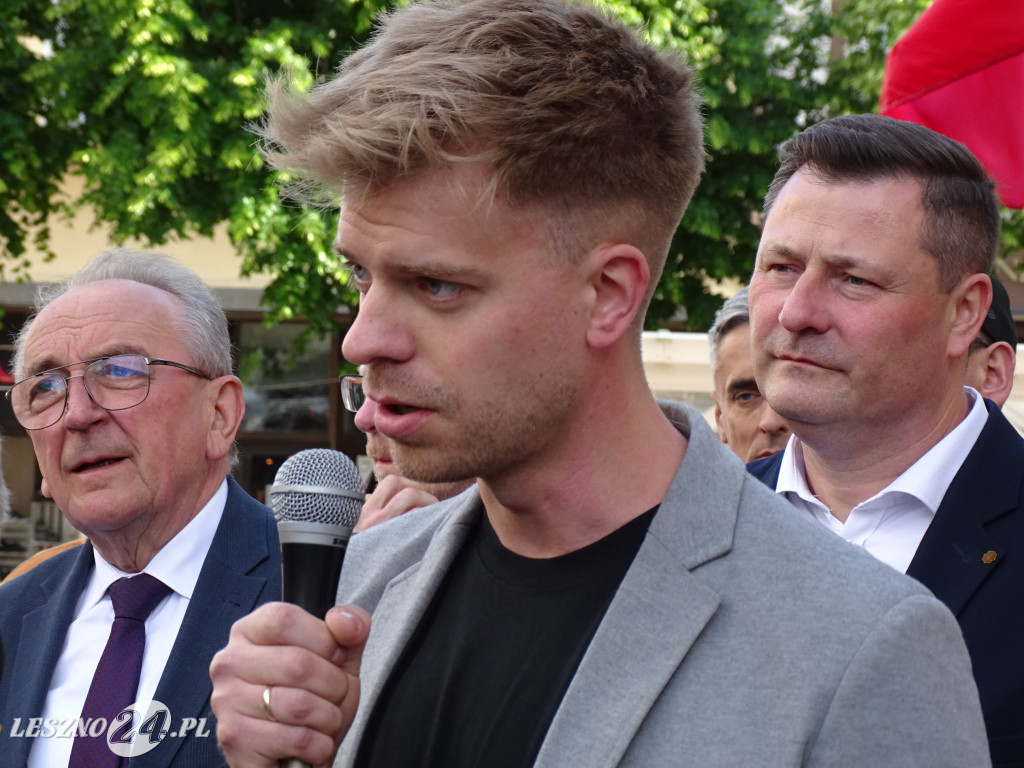 Wiec poparcia dla Rafała Trzaskowskiego w Lesznie