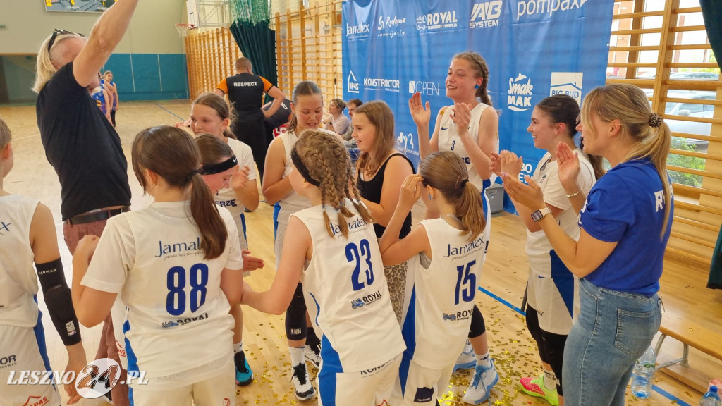 Młodziczki U12 Rycerzy Rydzyna ze złotem