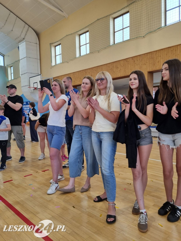 Młodziczki U12 Rycerzy Rydzyna ze złotem