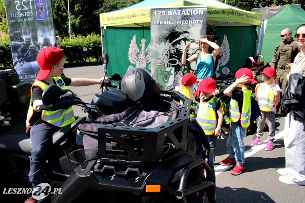 Dzień otwartych koszar w Lesznie