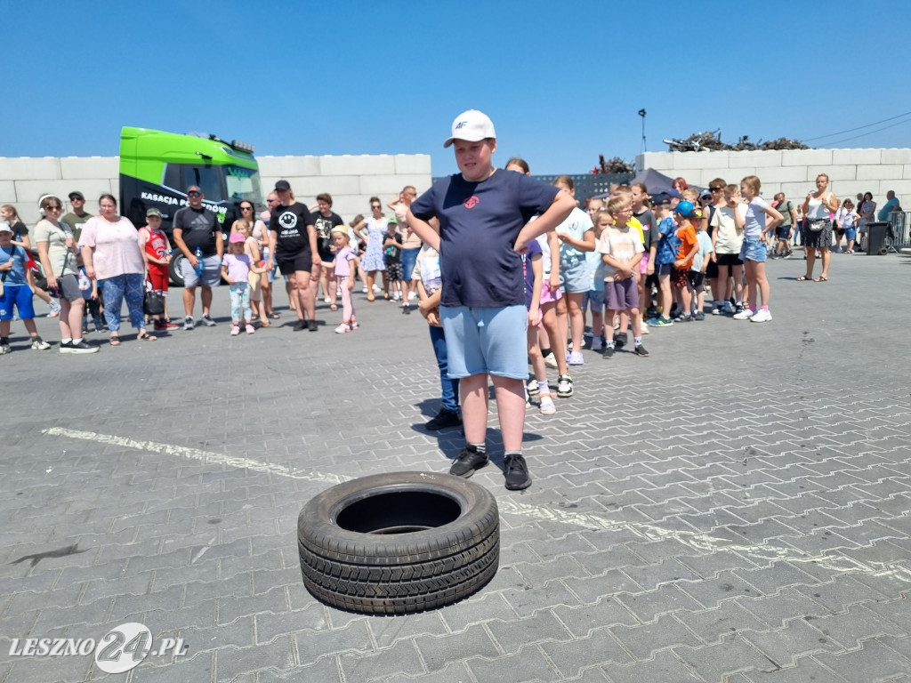 Dzień Dzieciaka w Złomujgrata.pl