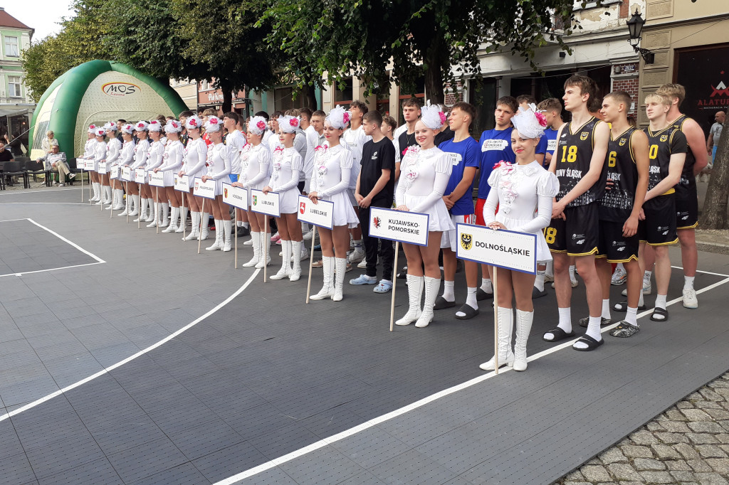 Znicz zapalony, Olimpiada otwarta!