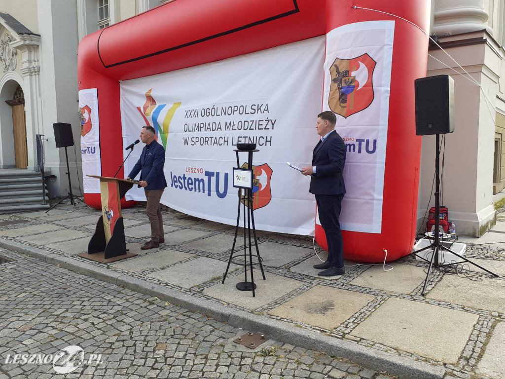 Znicz zapalony, Olimpiada otwarta!
