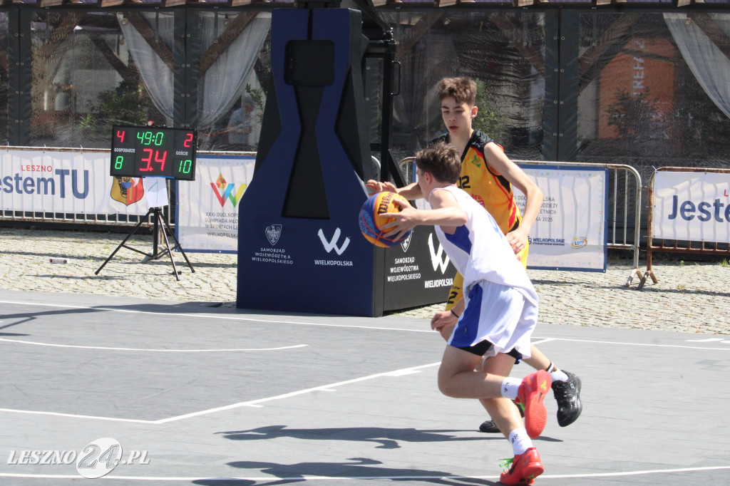 Koszykówka 3x3 na Rynku w Lesznie