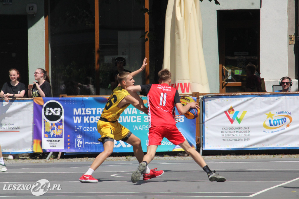 Koszykówka 3x3 na Rynku w Lesznie
