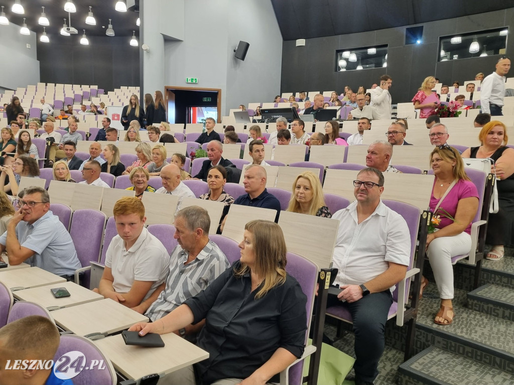 Absolutorium w Akademii Nauk Stosowanych w Lesznie