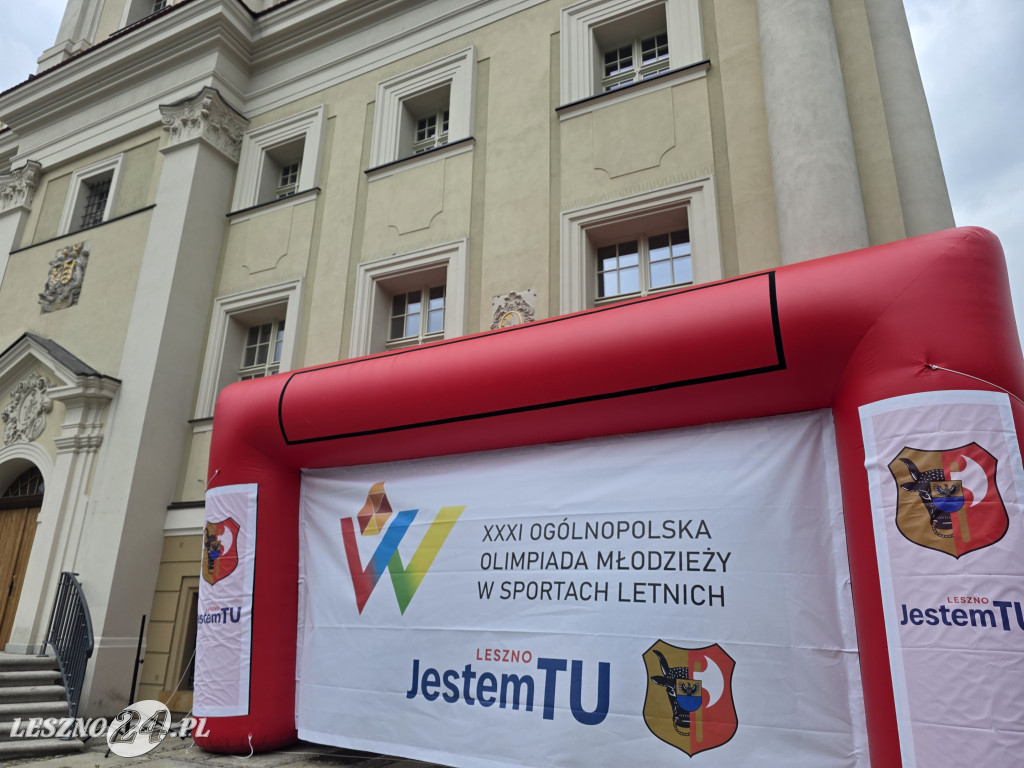 Koszykówka 3x3 na Rynku w Lesznie