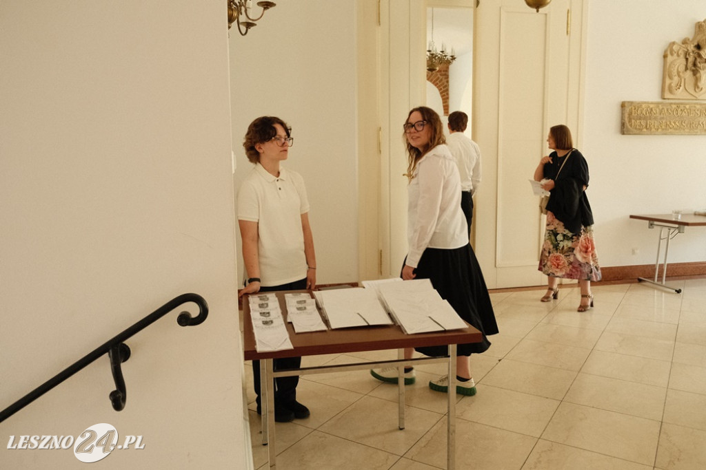 Uczniowie I LO absolwentami amerykańskiego liceum