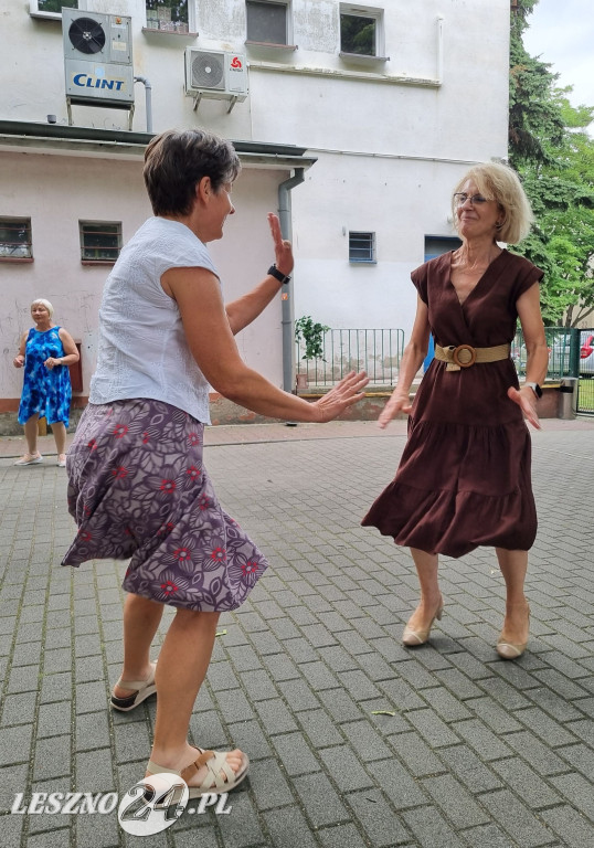 Powitanie lata w Domu Seniora w Lesznie