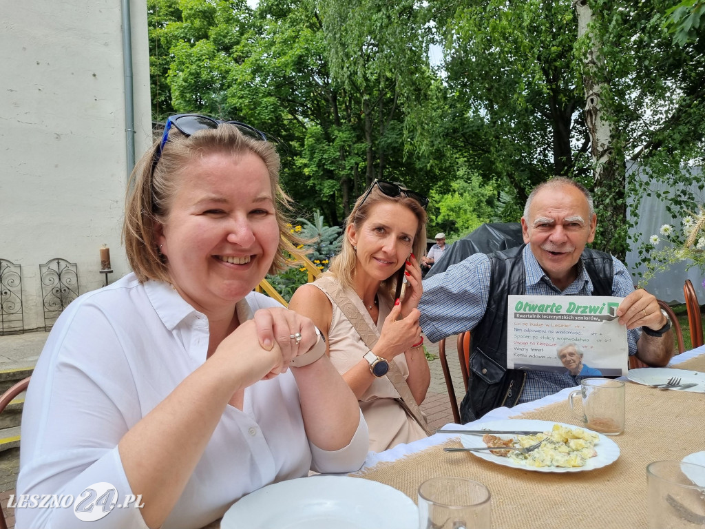 Powitanie lata w Domu Seniora w Lesznie
