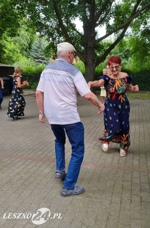 Powitanie lata w Domu Seniora w Lesznie