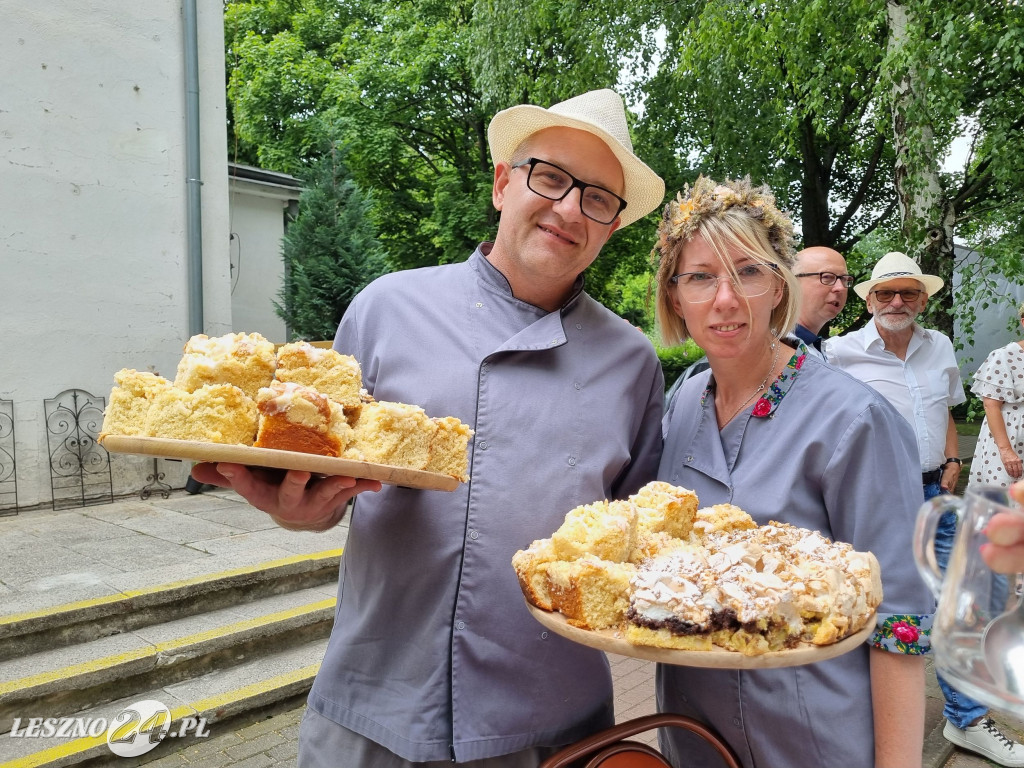 Powitanie lata w Domu Seniora w Lesznie