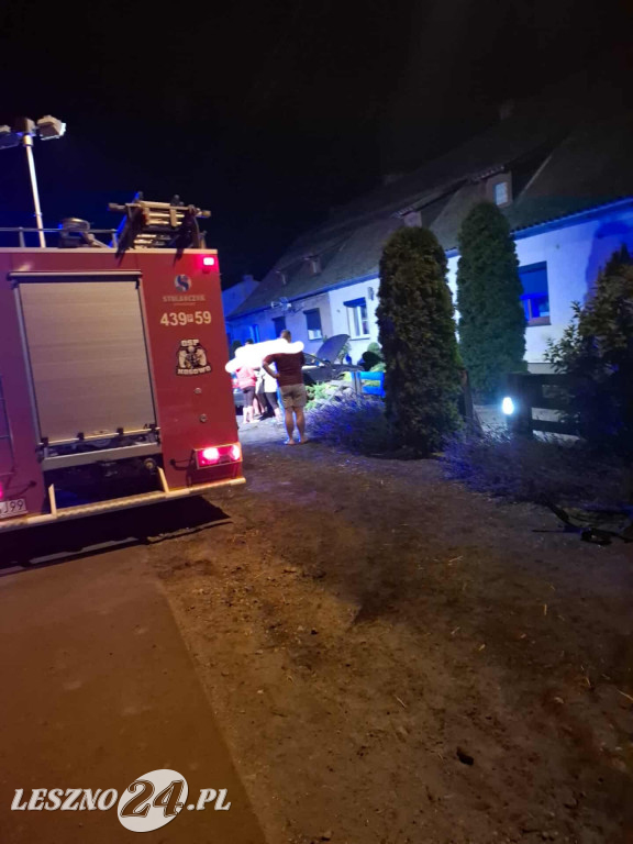 Po pijaku staranował dwa auta i ogrodzenie