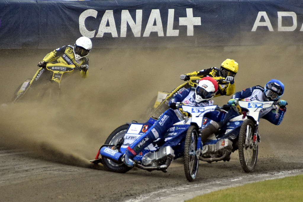 Fogo Unia - Hunters PSŻ 59:31