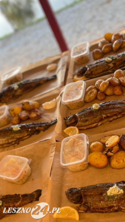 Sumy afrykańskie pływają w Klonówcu