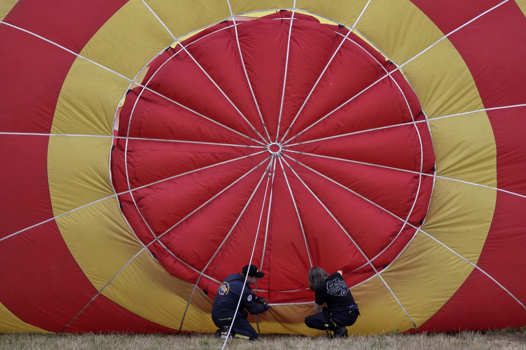 Start balonów znad zalewu w Rydzynie