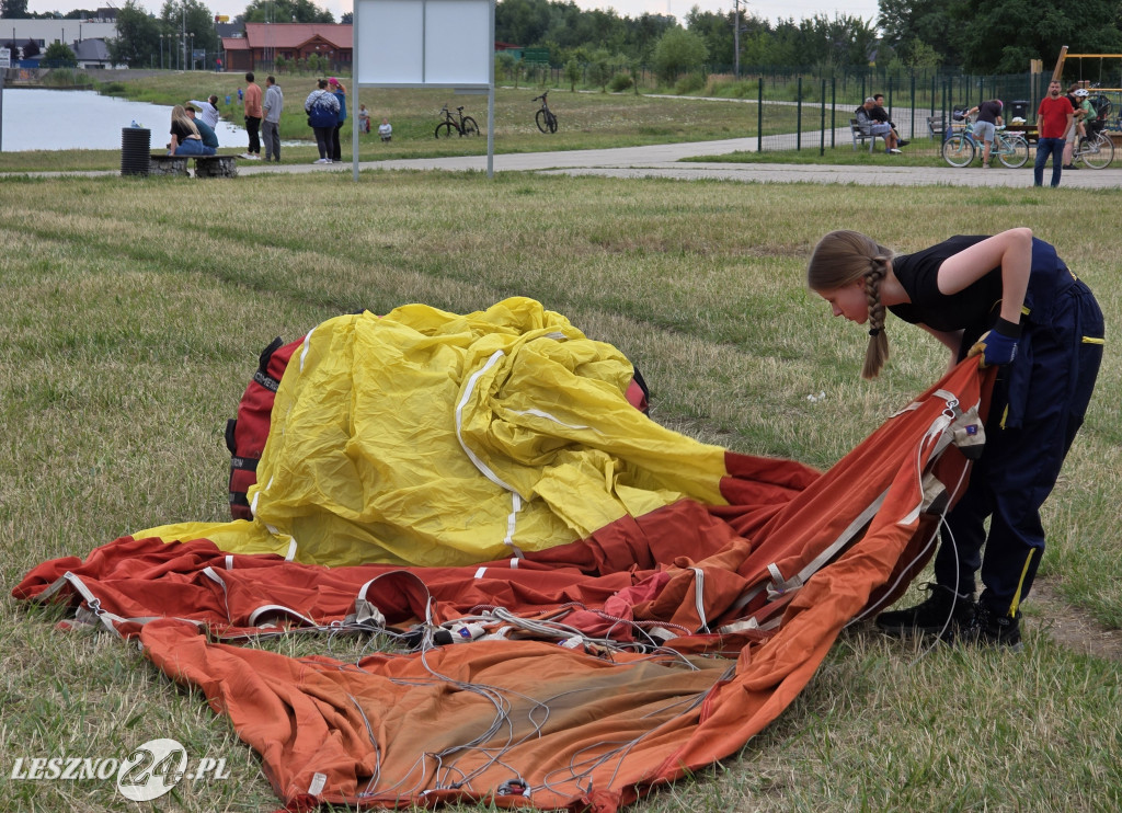 Start balonów znad zalewu w Rydzynie
