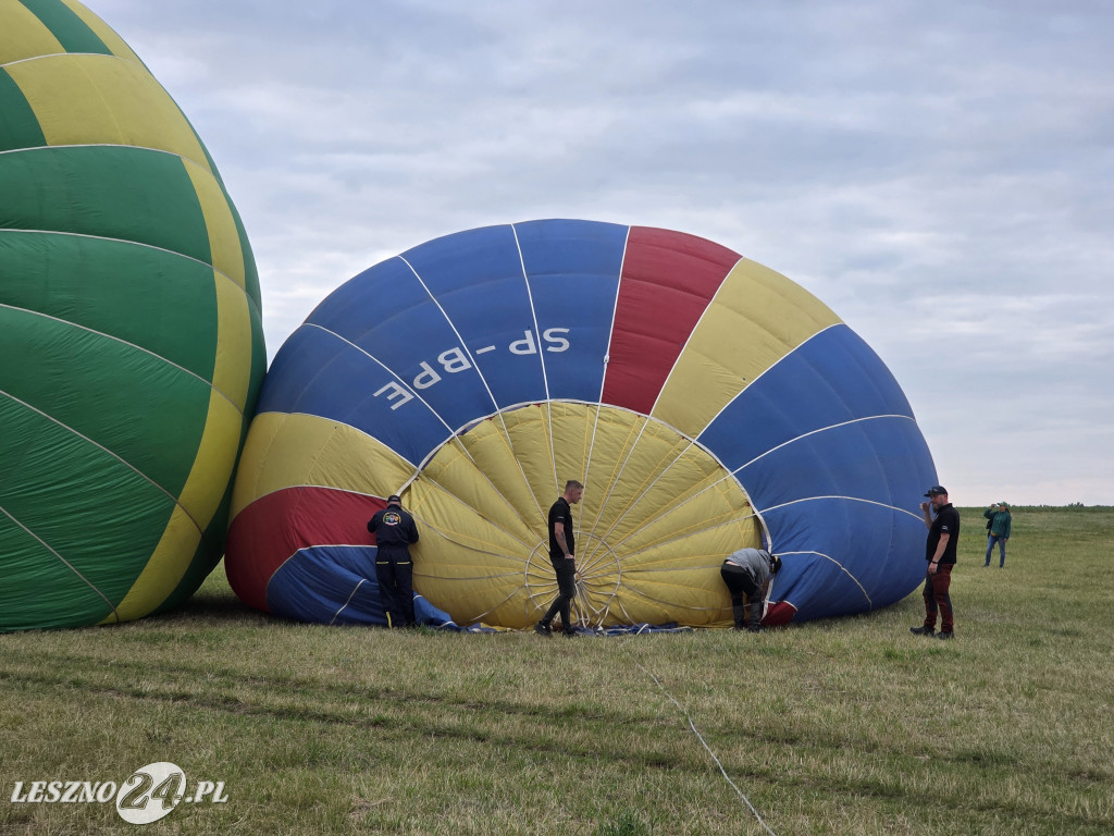 Start balonów znad zalewu w Rydzynie