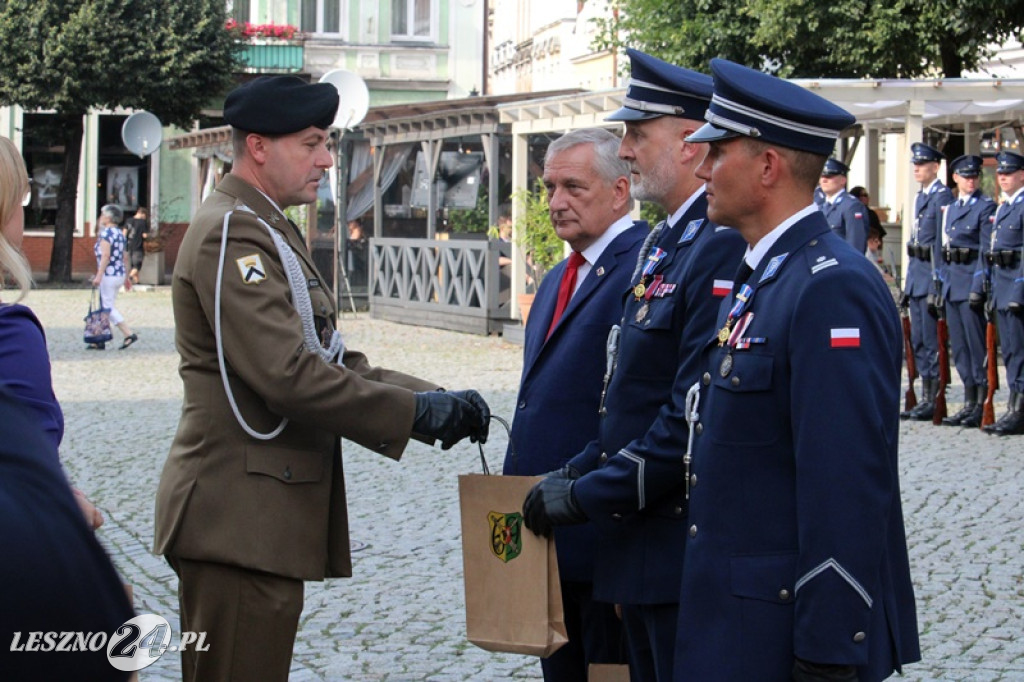 Święto Policji na Rynku w Lesznie (2)