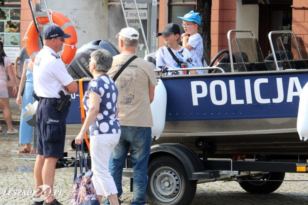 Święto Policji na Rynku w Lesznie (2)