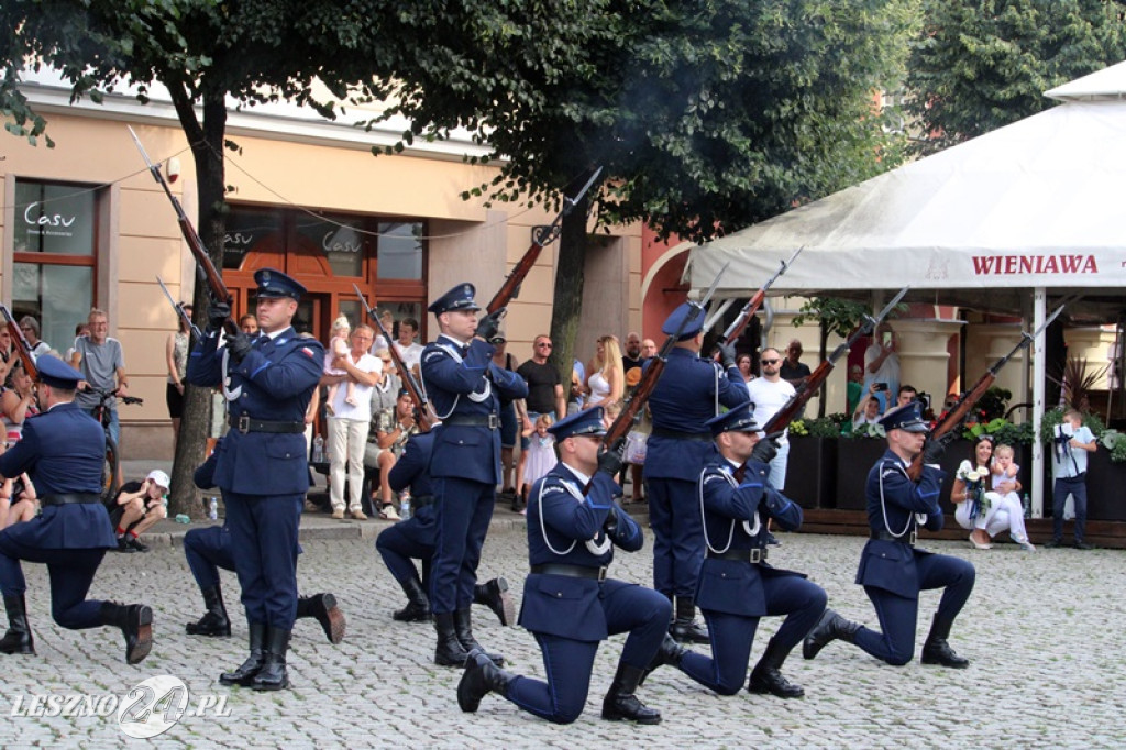 Święto Policji na Rynku w Lesznie (2)