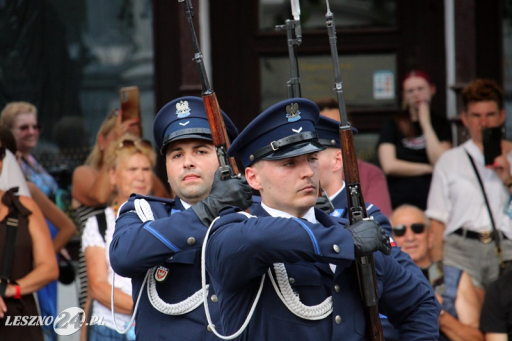 Święto Policji na Rynku w Lesznie (2)