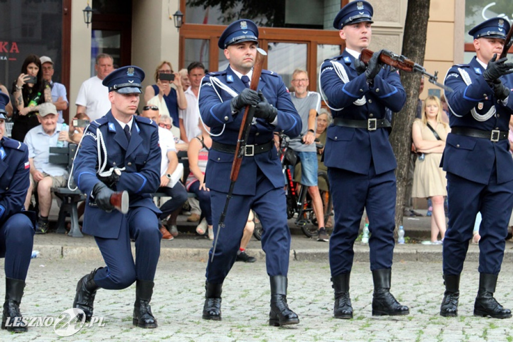 Święto Policji na Rynku w Lesznie (2)