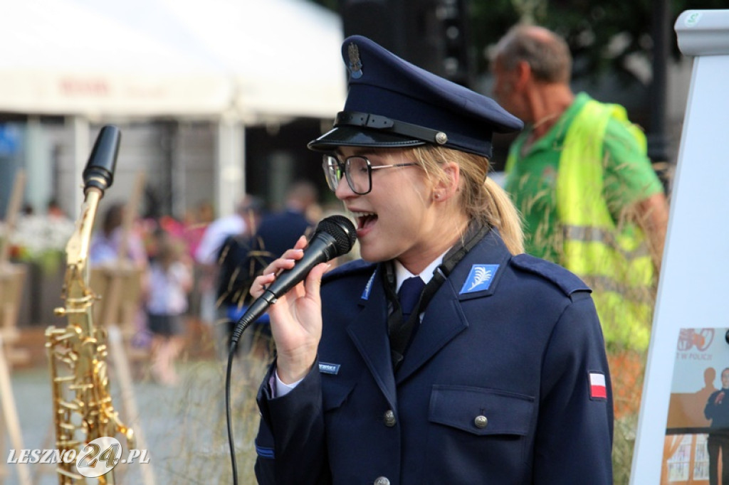 Święto Policji na Rynku w Lesznie (2)