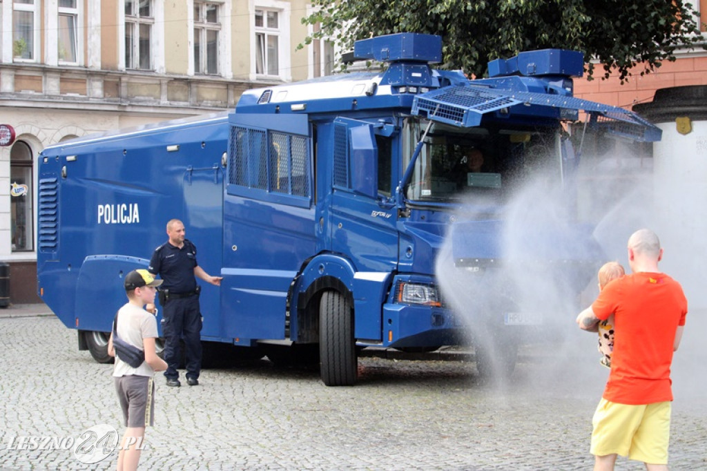 Święto Policji na Rynku w Lesznie (2)