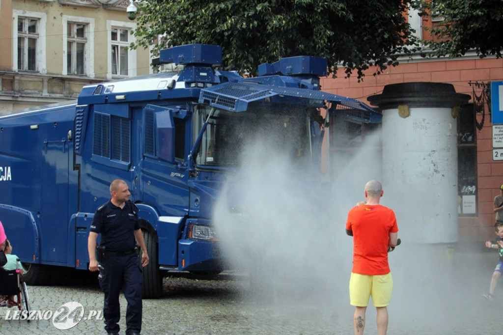 Święto Policji na Rynku w Lesznie (2)