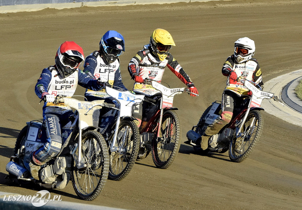  Fogo Unia - Cellfast Wilki 60:30