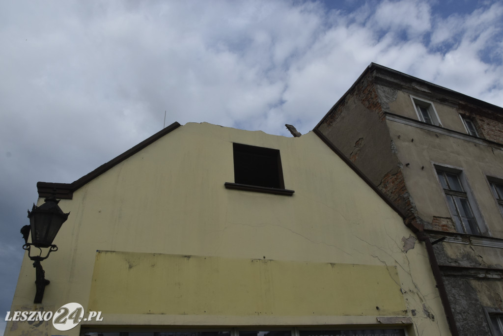 Niebezpieczne kamienice w centrum Leszna