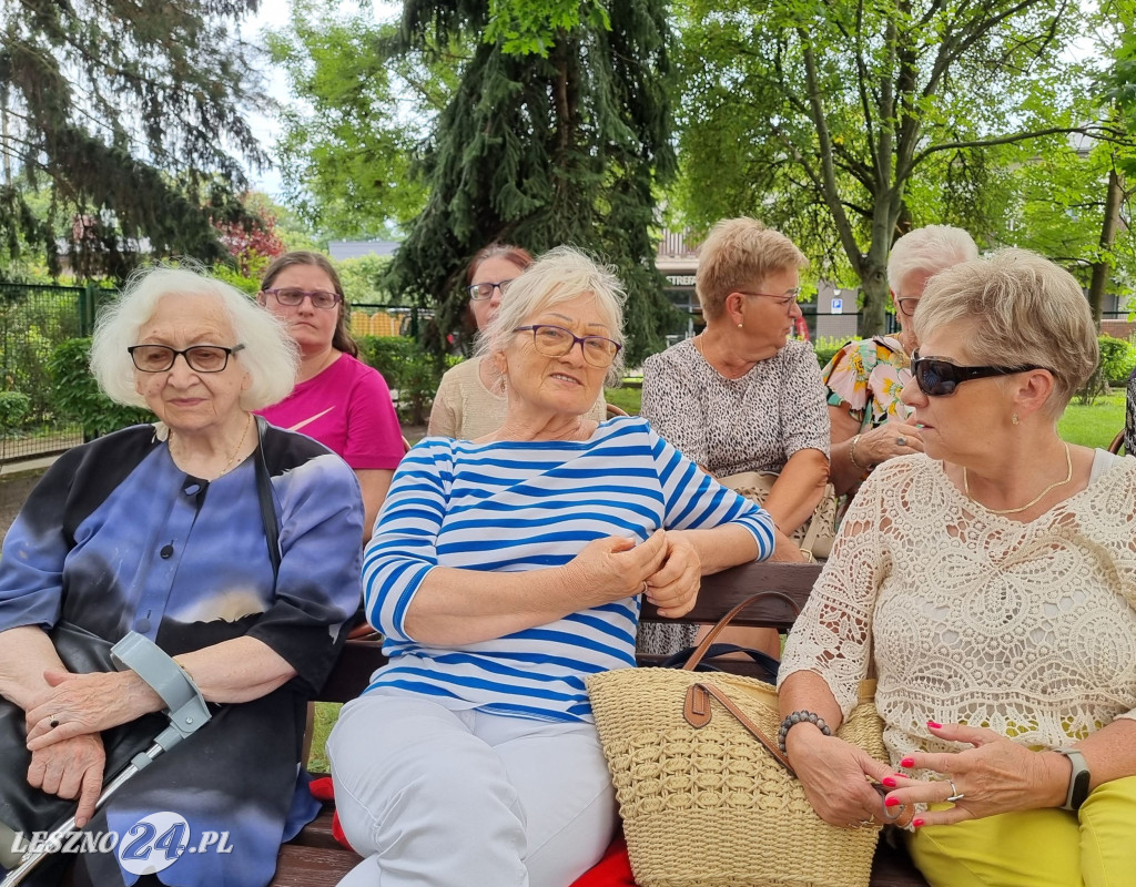 Leszczyńska Kapela Podwórkowa w Domu Seniora