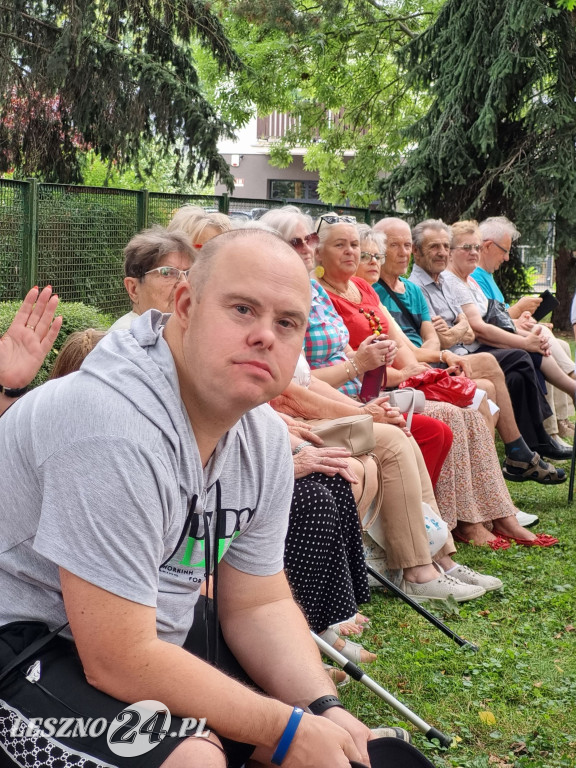 Leszczyńska Kapela Podwórkowa w Domu Seniora