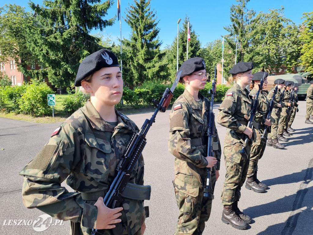 Przysięga wojskowa w Lesznie