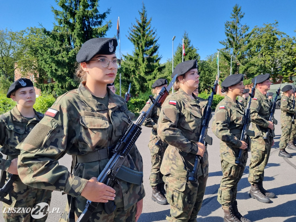 Przysięga wojskowa w Lesznie