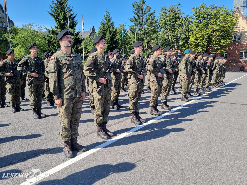Przysięga wojskowa w Lesznie