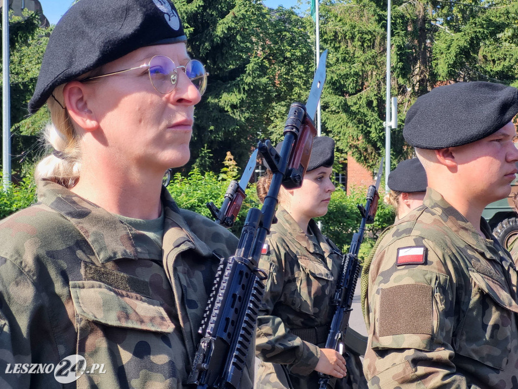 Przysięga wojskowa w Lesznie