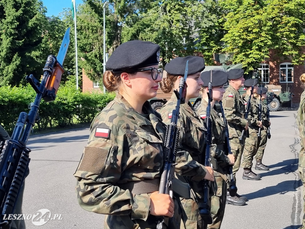 Przysięga wojskowa w Lesznie