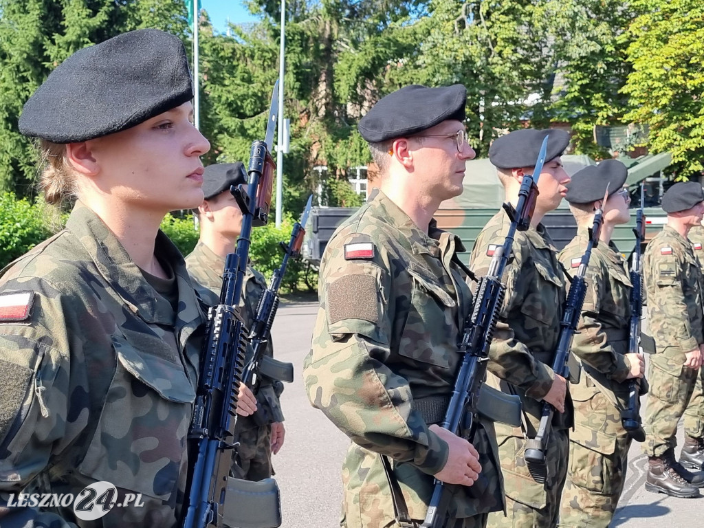 Przysięga wojskowa w Lesznie