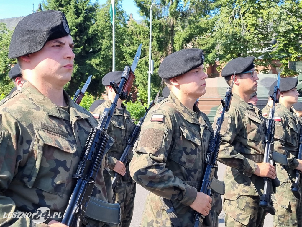 Przysięga wojskowa w Lesznie