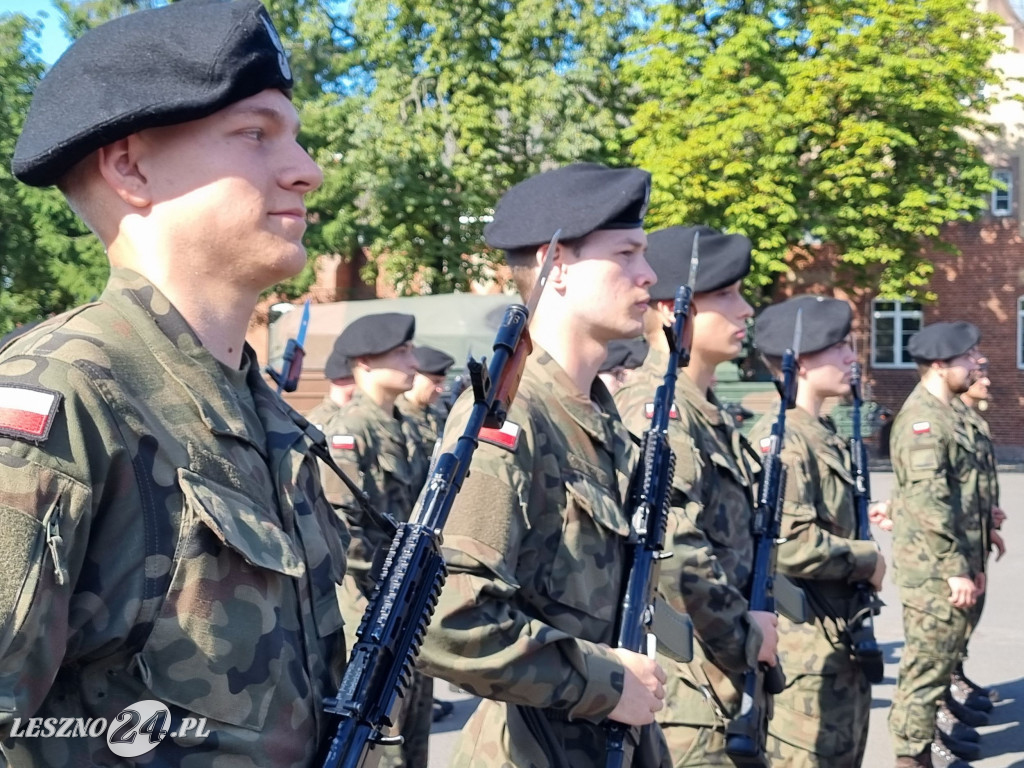 Przysięga wojskowa w Lesznie