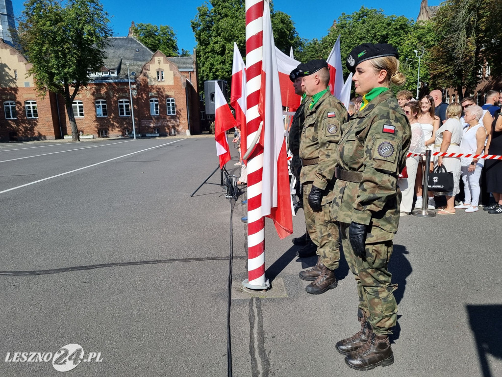 Przysięga wojskowa w Lesznie