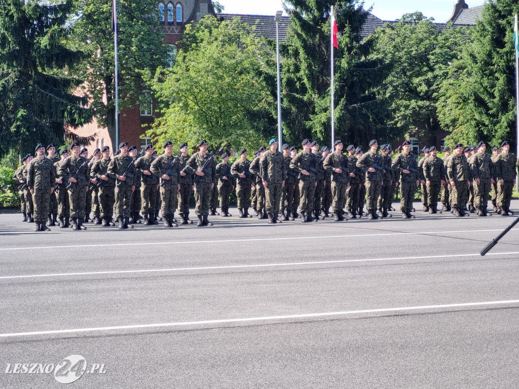 Przysięga wojskowa w Lesznie
