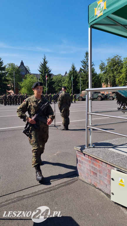 Przysięga wojskowa w Lesznie