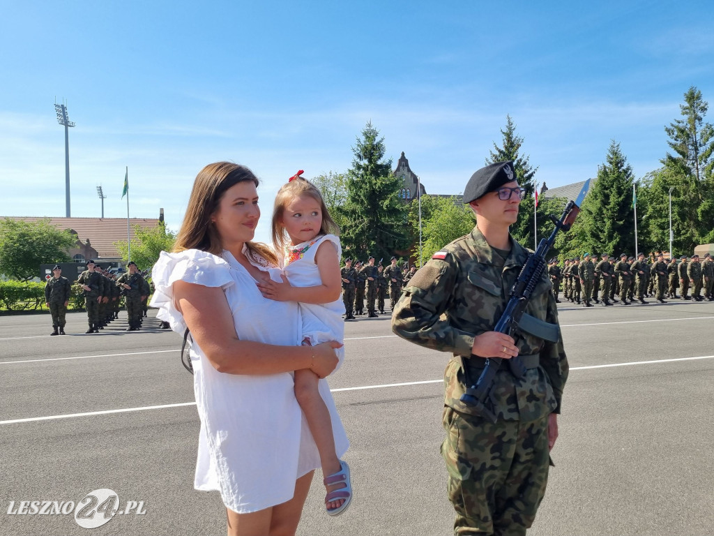 Przysięga wojskowa w Lesznie